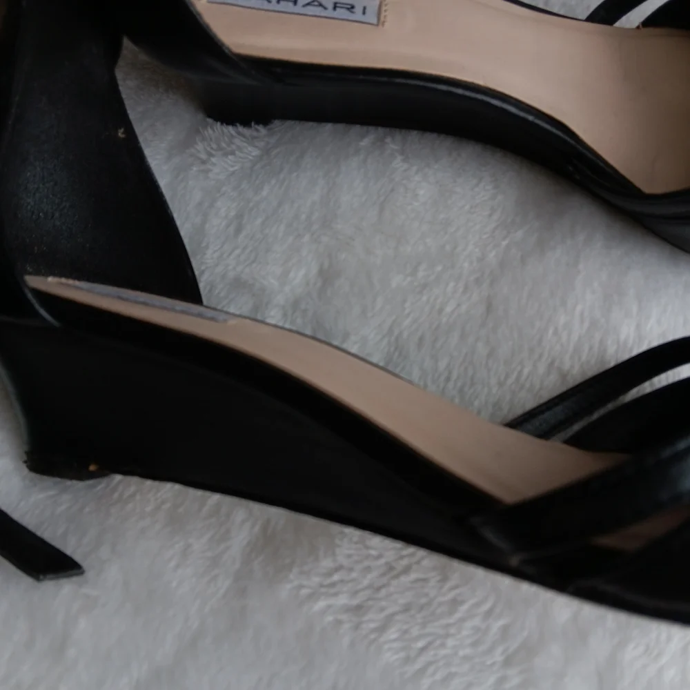 Tahari Black D'Orsay Pointed-Toe Slight Wedge with Crisscross Vamp